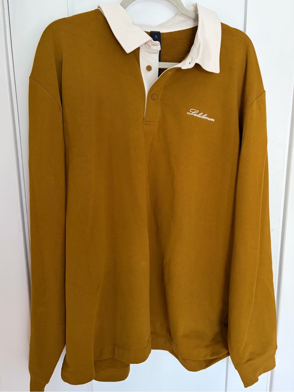 21. Men’s Size XXL LULULEMON Goldenrod Embroidered Rugby Shirt
